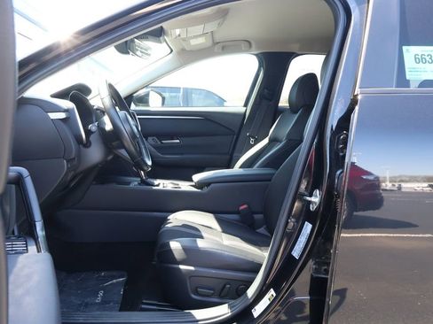 Used 2024 MAZDA CX-50 AWD 2.5 S w/ Preferred Package image 13