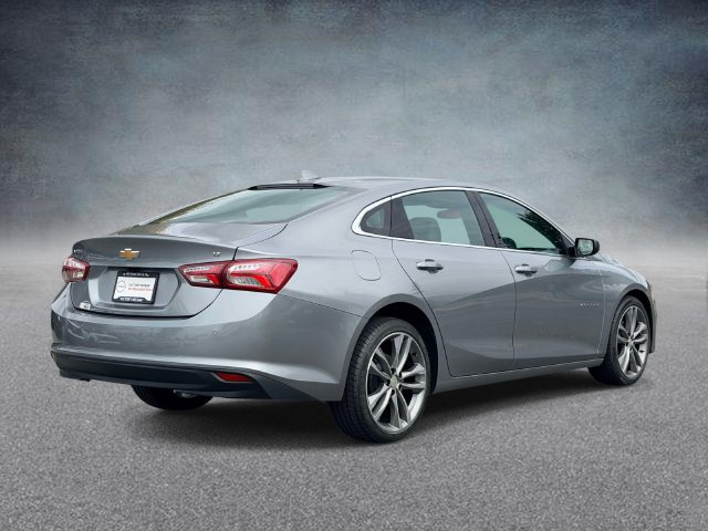 Used 2024 Chevrolet Malibu LT FWD image 2