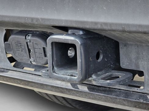 Used 2025 Ford Explorer ST-Line w/ ST-Line Street Pack image 31