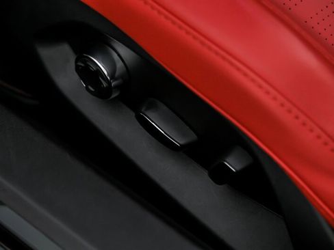 Used 2023 Chevrolet Corvette Stingray Preferred Conv w/ Z51 Performance Package RWD image 19