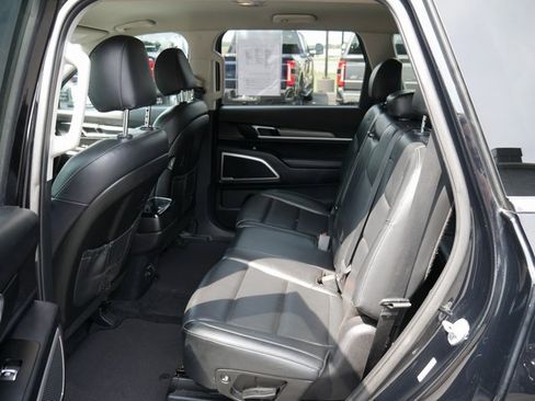 Used 2021 Kia Telluride LX image 20