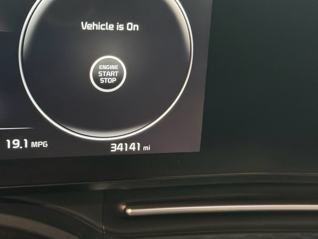Used 2024 Kia Carnival SX Prestige FWD image 22