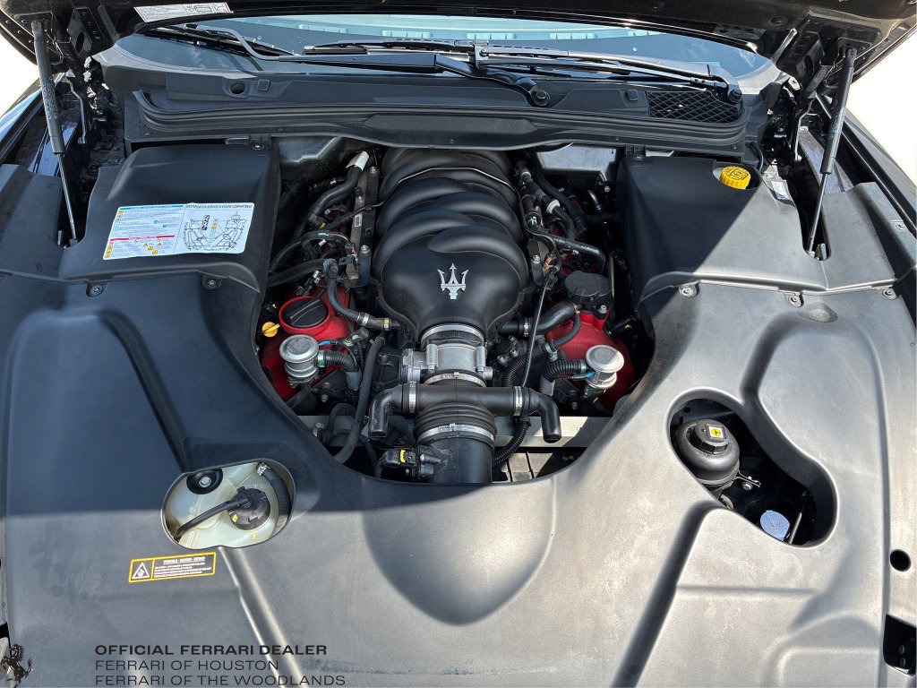 Used 2013 Maserati GranTurismo Sport RWD image 20