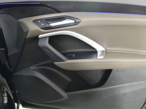 Certified 2025 Audi Q5 Premium w/ Convenience Package image 18