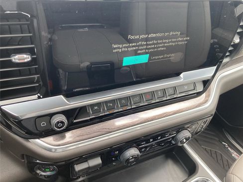 New 2026 Chevrolet Silverado 1500 LTZ w/ LTZ Premium Package image 30