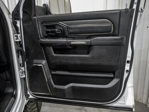 Used 2022 RAM 2500 Limited image 45