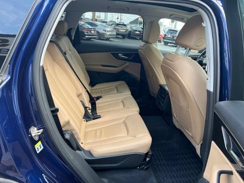 Used 2021 Audi Q7 2.0T Premium Plus AWD/4WD image 37