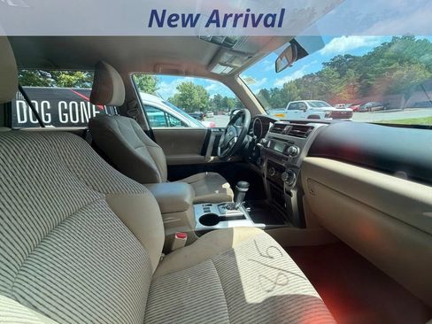 Used 2011 Toyota 4Runner SR5 RWD image 3