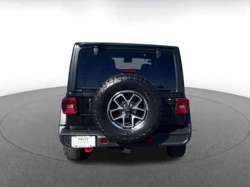 Used 2025 Jeep Wrangler Unlimited Rubicon image 10