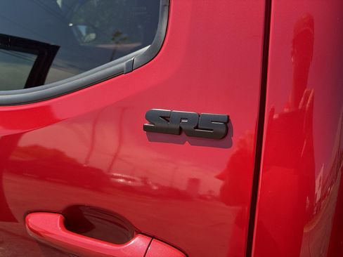 Used 2019 Toyota Tacoma SR5 AWD/4WD image 30
