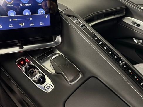 Used 2023 Chevrolet Corvette Stingray Coupe image 18