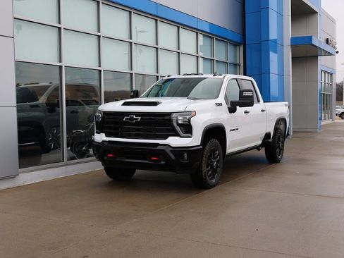 New 2026 Chevrolet Silverado 2500 LT w/ Trail Boss Package image 7