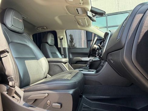 Used 2020 Chevrolet Colorado ZR2 w/ LPO, Premium Interior Package AWD/4WD image 17