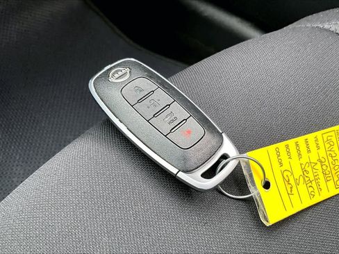 Used 2024 Nissan Sentra S image 12
