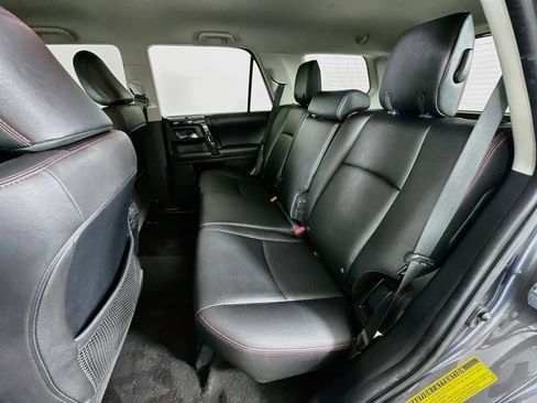 Used 2019 Toyota 4Runner TRD Off-Road Premium AWD/4WD image 23