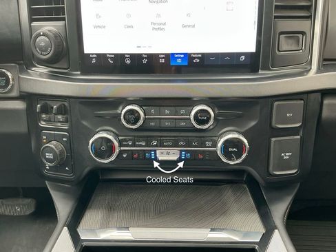 Used 2024 Ford F350 Platinum image 18