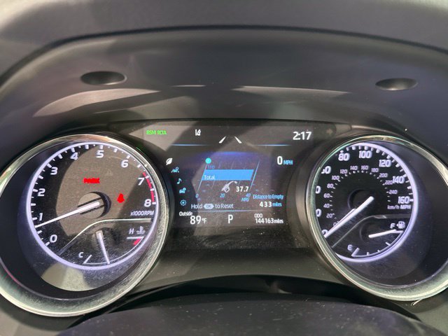 Used 2019 Toyota Camry XLE FWD image 23