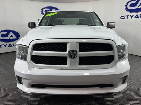 Used 2017 RAM 1500 Express image 2