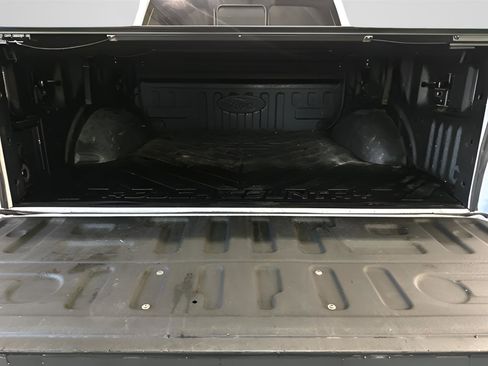 Used 2022 Ford F150 Lariat w/ Equipment Group 502A High AWD/4WD image 24