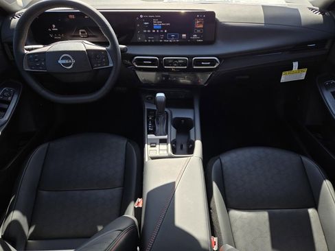 New 2026 Nissan Sentra SR w/ SR Premium Package FWD image 15