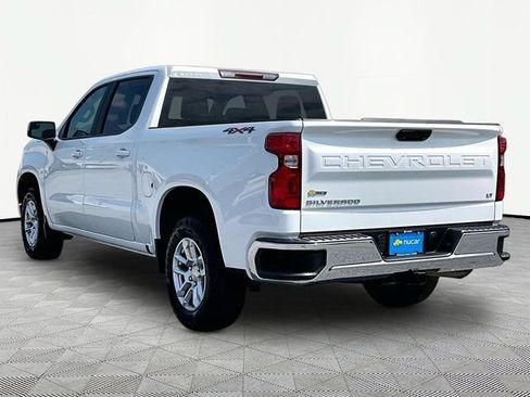 Used 2023 Chevrolet Silverado 1500 LT AWD/4WD image 4