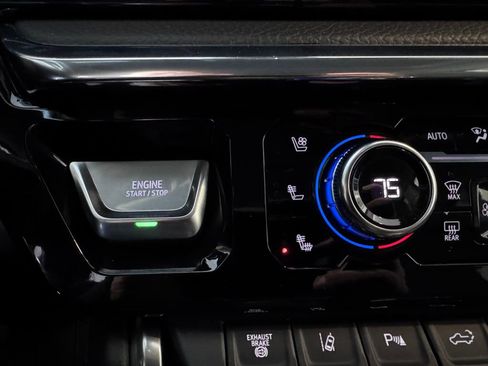 Certified 2024 GMC Sierra 2500 Denali w/ Technology Package image 22