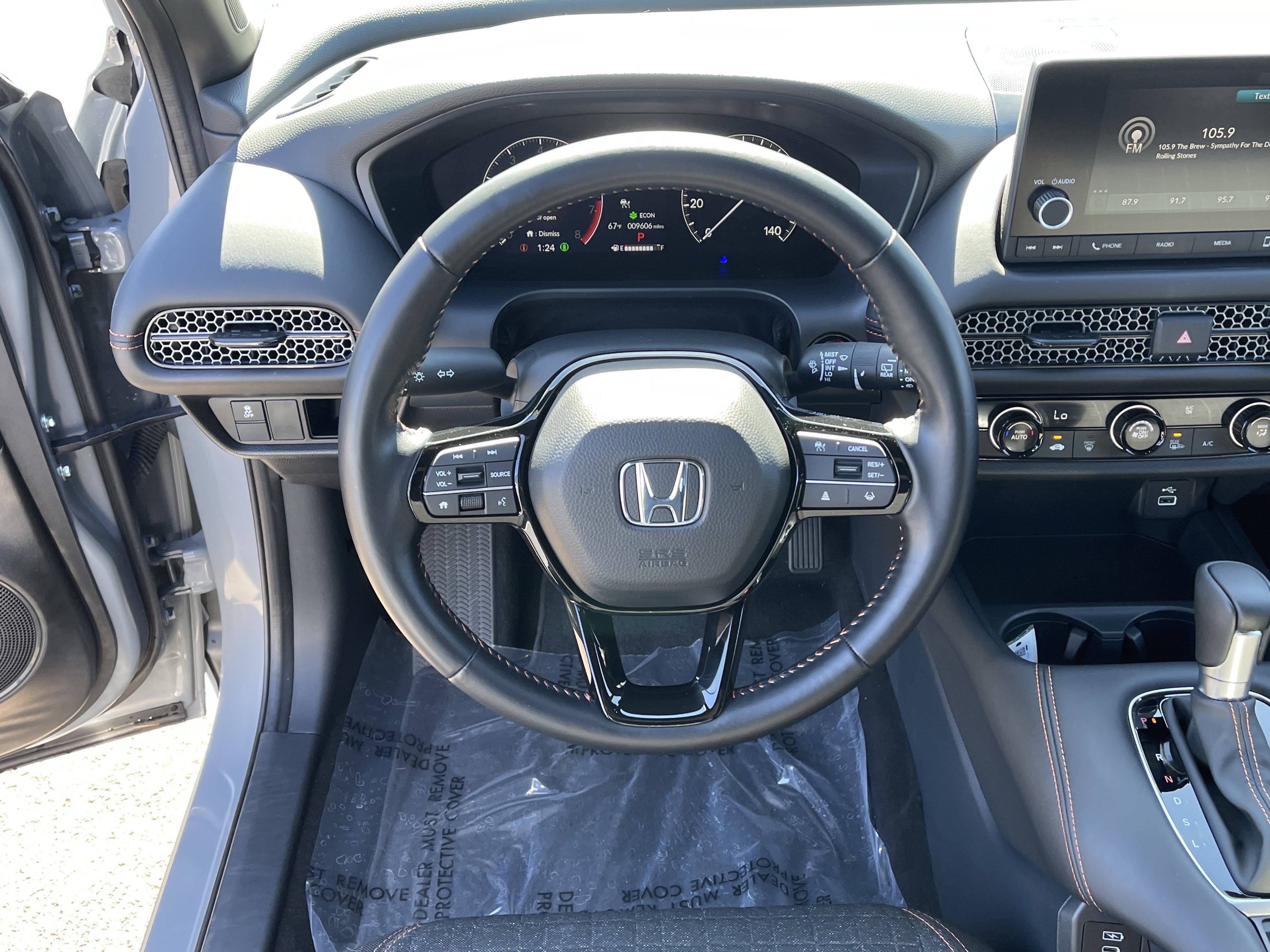 Used 2025 Honda HR-V Sport image 13
