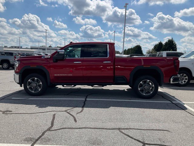 Used 2025 GMC Sierra 2500 SLT w/ SLT Convenience Package AWD/4WD image 4