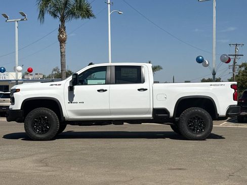New 2025 Chevrolet Silverado 2500 ZR2 w/ ZR2 Bison Edition image 2