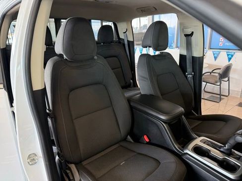 Used 2018 Chevrolet Colorado LT w/ LT Convenience Package image 26