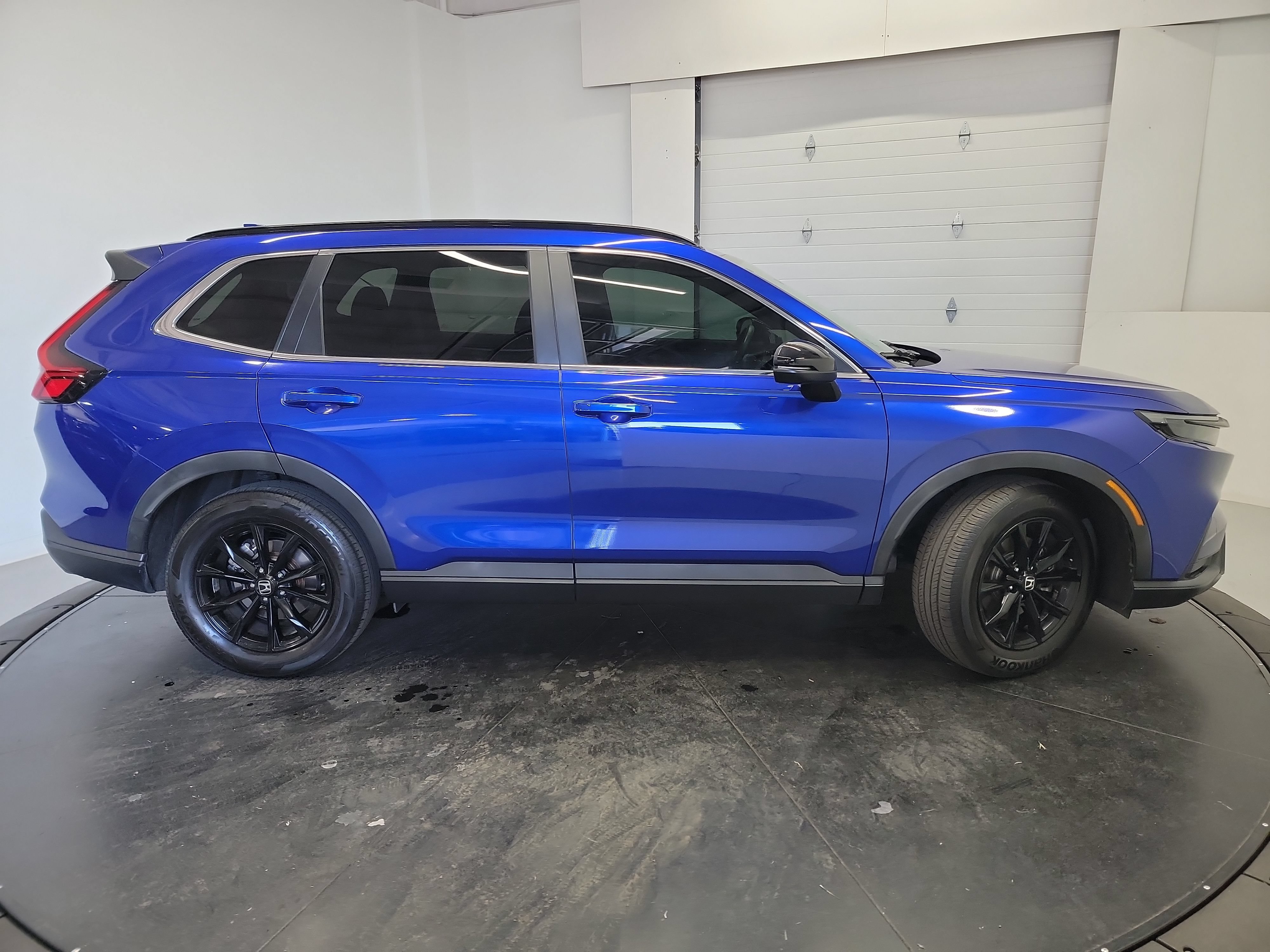 Used 2023 Honda CR-V Sport image 11