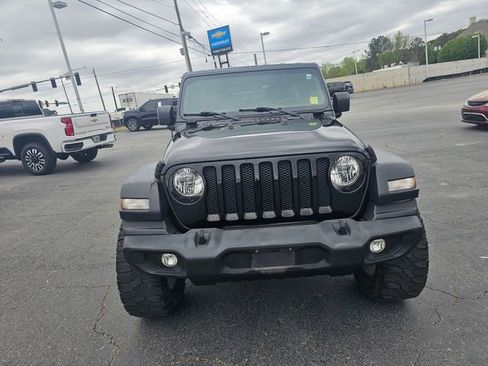Used 2020 Jeep Wrangler Unlimited Sport S image 3