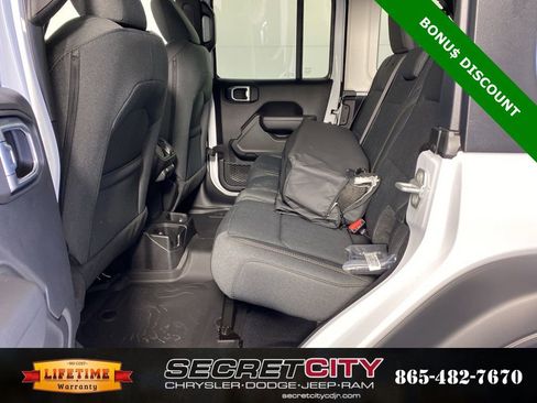 New 2026 Jeep Wrangler Unlimited Sport image 29