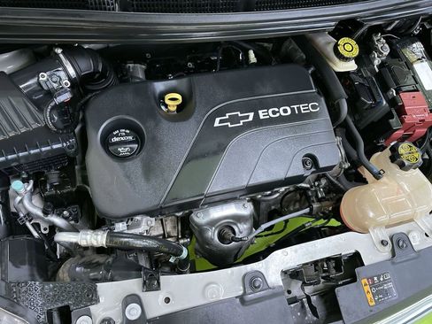 Used 2020 Chevrolet Spark LT FWD image 5