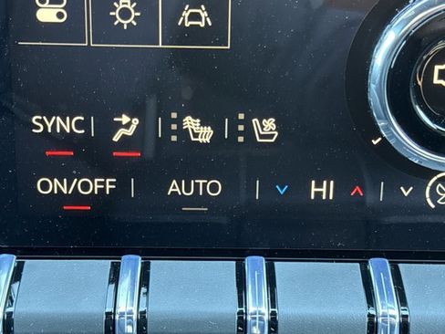 New 2026 GMC Acadia Denali w/ Super Cruise Package image 21