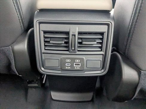 New 2025 Subaru Forester Premium w/ Convenience Package #1 image 17