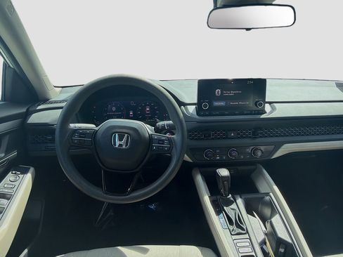 Certified 2023 Honda Accord LX image 20