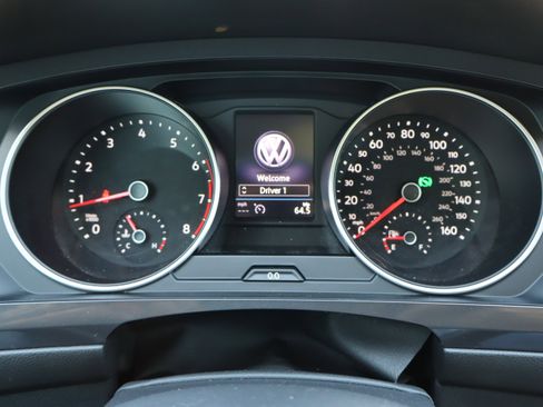 Used 2020 Volkswagen Tiguan S AWD/4WD image 24