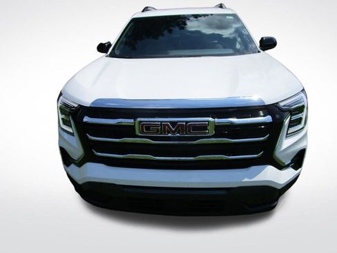 Used 2026 GMC Terrain Elevation w/ Elevation Premium Package FWD image 5