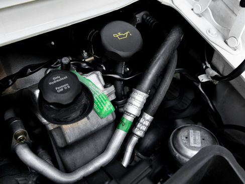 Used 2007 Porsche 911 GT3 RWD image 39
