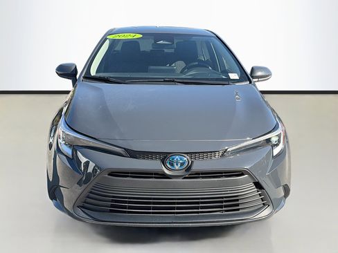 Used 2024 Toyota Corolla LE image 8