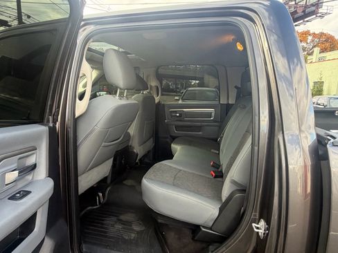 Used 2017 RAM 1500 Big Horn image 30