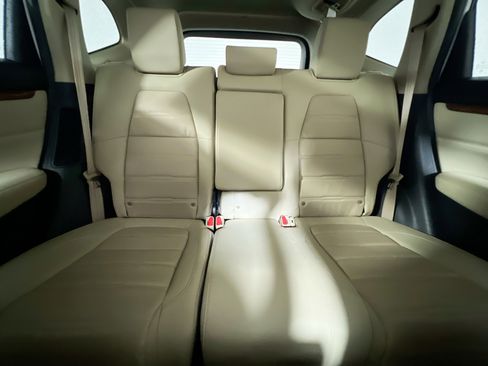 Used 2022 Honda CR-V Touring image 33