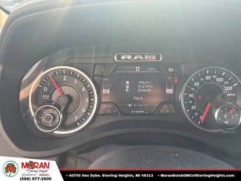 Used 2021 RAM 1500 Laramie AWD/4WD image 15