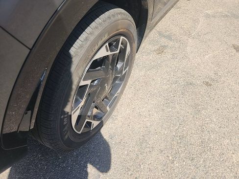 Certified 2024 Kia Sportage SX AWD/4WD image 15