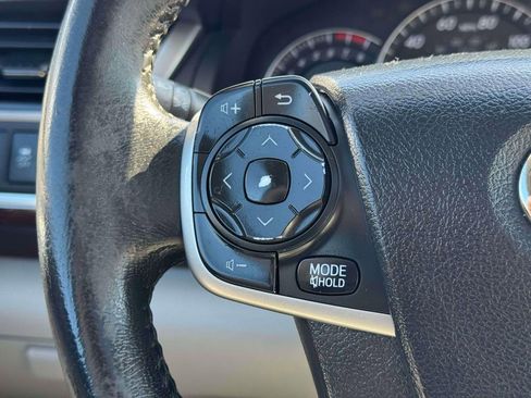 Used 2013 Toyota Camry XLE w/ Preferred Accessory Pkg image 22
