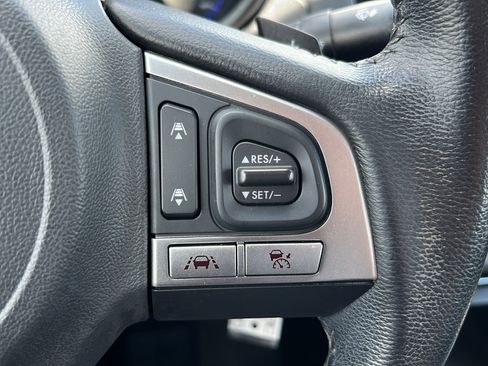 Used 2016 Subaru Legacy 2.5i Premium AWD/4WD image 17