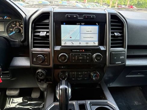Used 2018 Ford F150 XLT w/ Equipment Group 302A Luxury AWD/4WD image 19