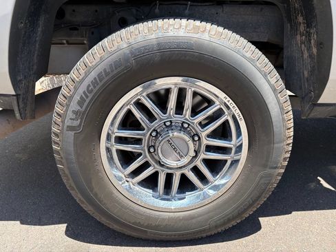 Used 2022 RAM 2500 Laramie AWD/4WD image 6