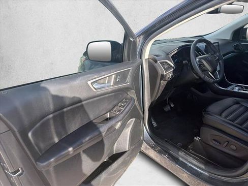 Used 2023 Ford Edge SEL w/ Convenience Package AWD/4WD image 9